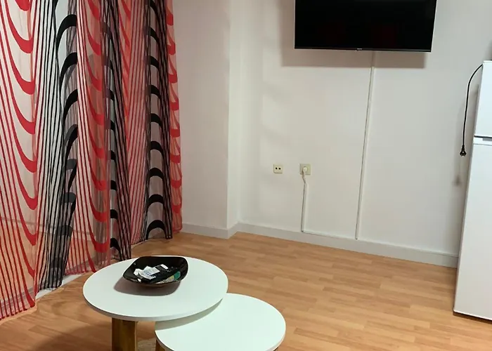 Precioso Cerca De La Playa Y De Cala * 卡尔佩